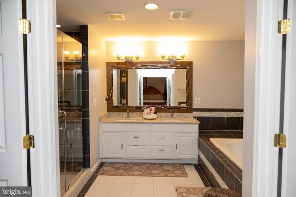 Bathroom, Dual Sink Vanities, Glass Shower, Interior, Recessed Lighting