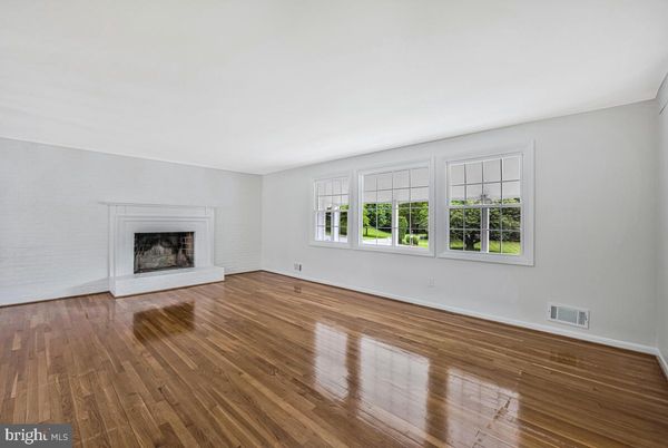 Empty room, Fireplace, Interior, Wood Texture Flooring