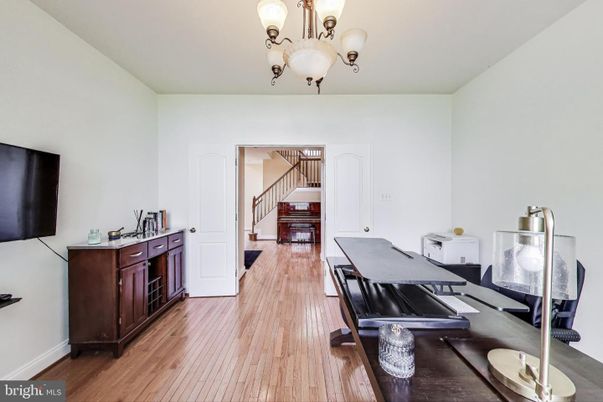 Chandelier, Interior, Wood Texture Flooring
