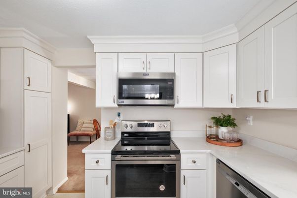 Interior, Kitchen, Stainless Steel Appliances