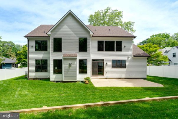 Backyard, Exterior, Facade, Farmhouse