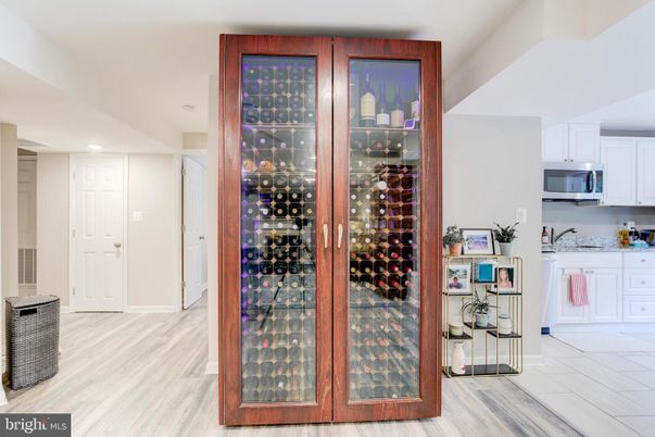 Interior, Recessed Lighting, Wine Storage, Wood Texture Flooring
