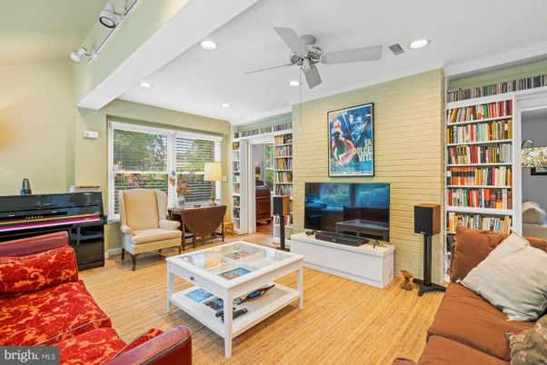 Interior, Living room, Recessed Lighting, Stone Walls, Wood Texture Flooring