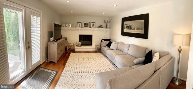 Fireplace, Interior, Living room, Recessed Lighting, Wood Texture Flooring