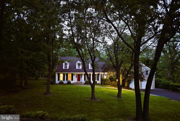 Backyard, Exterior, Facade, Georgian