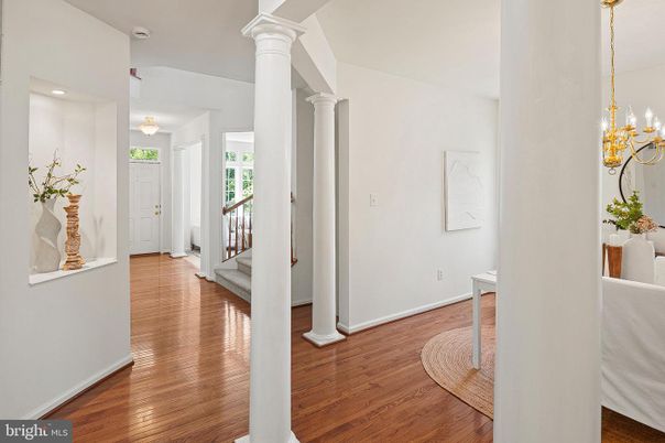 Chandelier, Interior, Recessed Lighting, Wood Texture Flooring