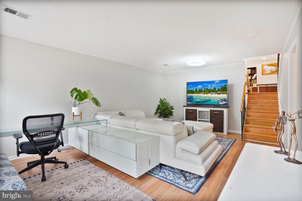Home Office, Interior, Living room, Recessed Lighting, Wood Texture Flooring