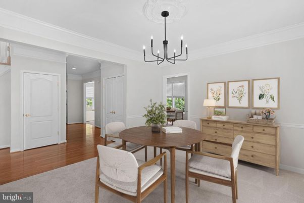 Chandelier, Dining room, Interior, Recessed Lighting, Wood Texture Flooring