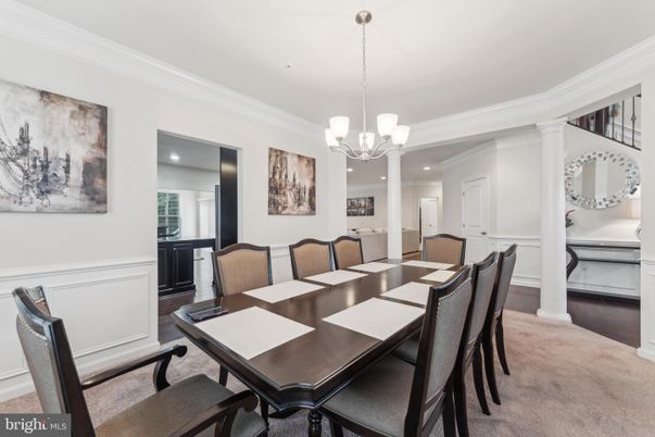 Chandelier, Dining room, Interior, Recessed Lighting