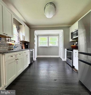 Interior, Kitchen, Stainless Steel Appliances, Wood Texture Flooring