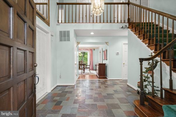 Dining room, Interior, Recessed Lighting