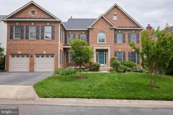 Attached, Exterior, Facade, Brick Facade, Brick Traditional