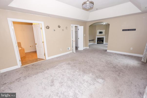 Empty room, Fireplace, Interior