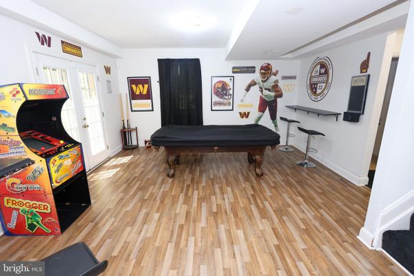 Game Room, Interior, Wood Texture Flooring
