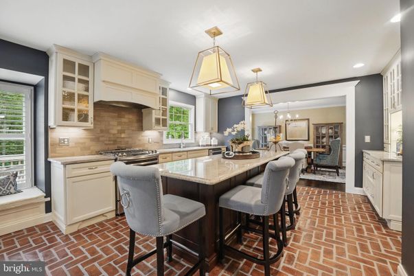 Dining room, Interior, Kitchen, Pendant Lights, Recessed Lighting