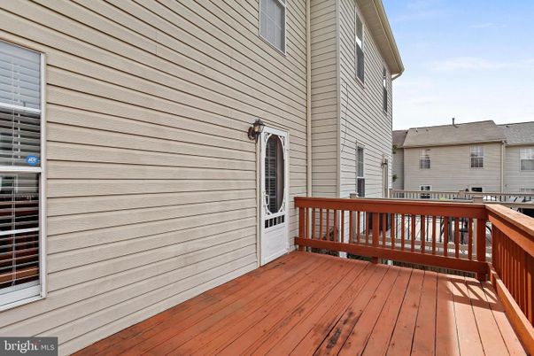 Exterior, Wood Texture Flooring