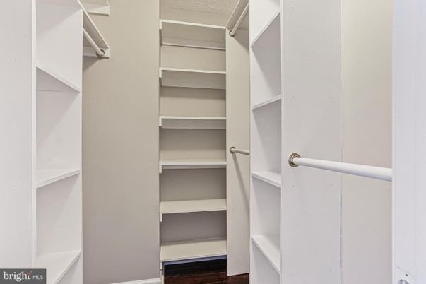 Interior, Walk-in Closets