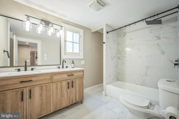 Bathroom, Dual Sink Vanities, Interior, Marble, Marble Walls