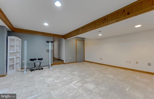 Fitness Equipment, Interior, Recessed Lighting