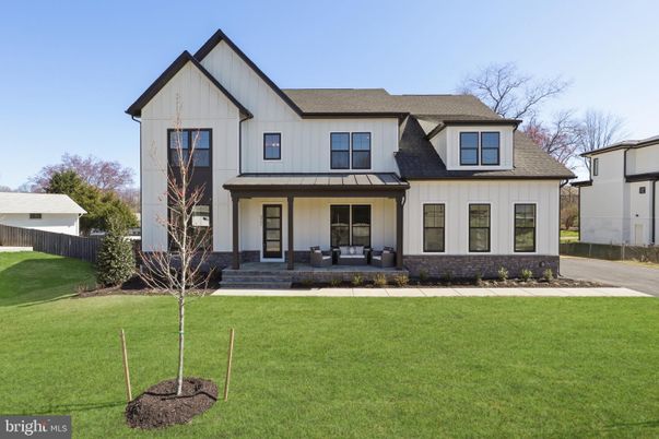 Backyard, Exterior, Facade, Farmhouse