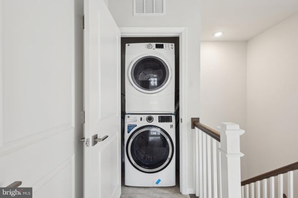 Interior, Recessed Lighting, Utility Closets, Washer