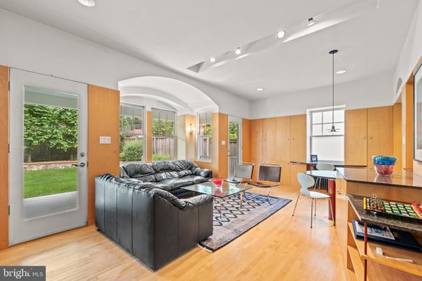 Dining room, Interior, Living room, Recessed Lighting, Wood Texture Flooring