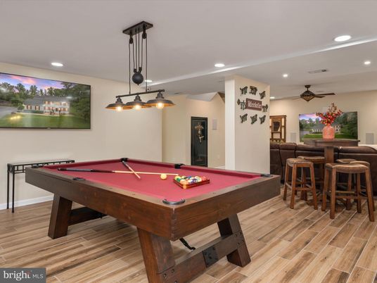 Billiard Table, Game Room, Interior, Pendant Lights, Recessed Lighting, Wood Texture Flooring