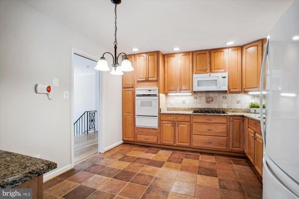Interior, Kitchen, Pendant Lights, Recessed Lighting