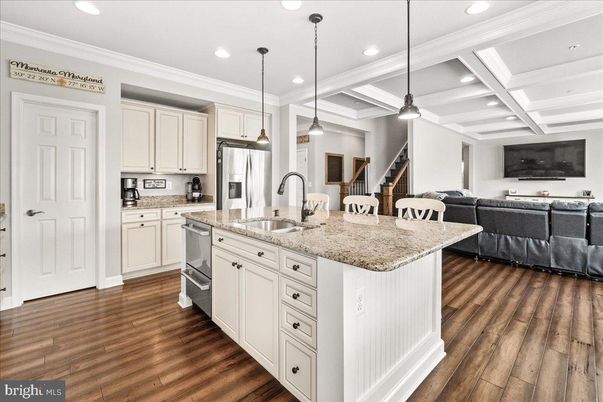 Interior, Kitchen, Living room, Pendant Lights, Recessed Lighting, Stainless Steel Appliances, Wood Texture Flooring