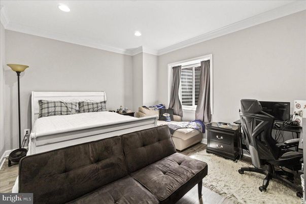Bedroom, Home Office, Interior, Recessed Lighting, Wood Texture Flooring