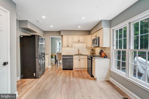 Interior, Kitchen, Recessed Lighting, Wood Texture Flooring
