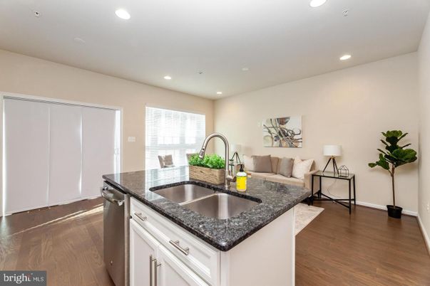 Interior, Kitchen, Living room, Recessed Lighting, Wood Texture Flooring