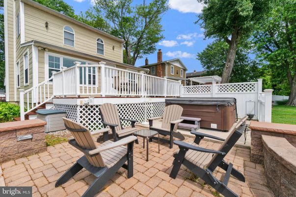 Exterior, Hot Tub