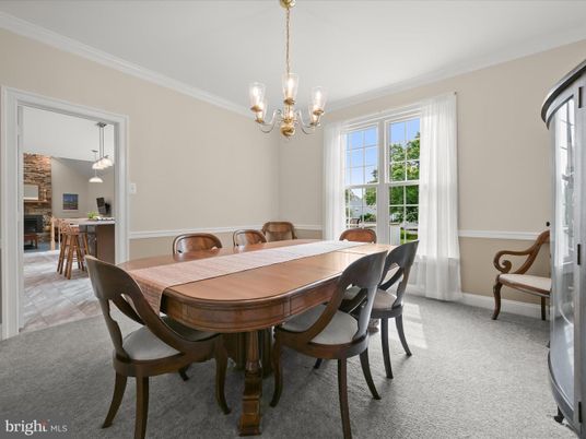 Chandelier, Dining room, Fireplace, Interior, Pendant Lights