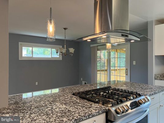 Interior, Kitchen, Pendant Lights, Stainless Steel Appliances