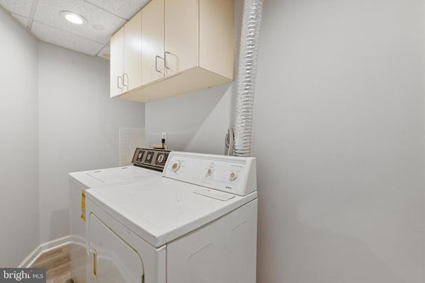 Interior, Recessed Lighting, Washer