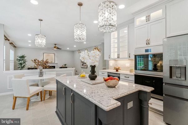Dining room, Interior, Kitchen, Pendant Lights, Recessed Lighting