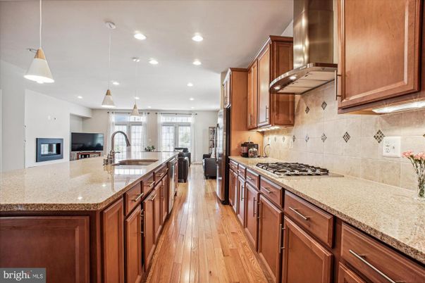 Interior, Kitchen, Pendant Lights, Recessed Lighting, Wood Texture Flooring