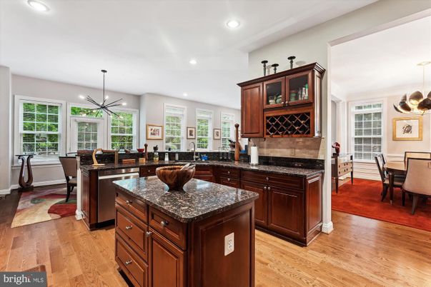 Dining room, Interior, Kitchen, Pendant Lights, Recessed Lighting, Wood Texture Flooring