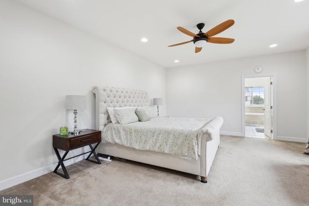 Bedroom, Interior, Recessed Lighting