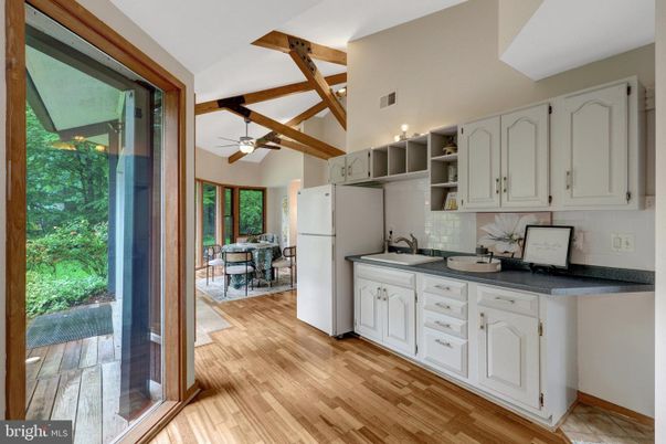 Dining room, Interior, Kitchen, Wooden Beams, Wood Texture Flooring