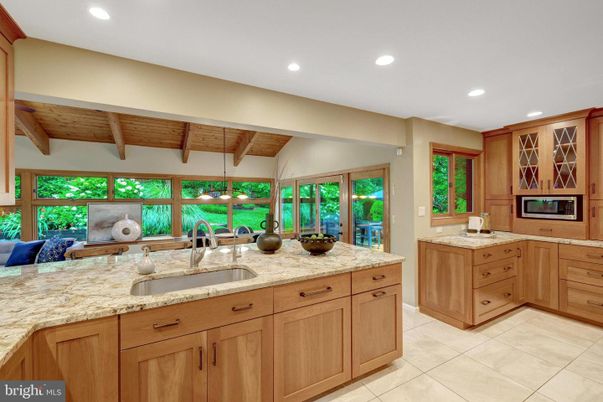 Interior, Kitchen, Recessed Lighting, Wooden Beams, Wooden Ceilings