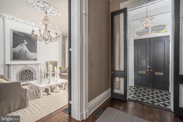 Chandelier, Interior, Wood Texture Flooring