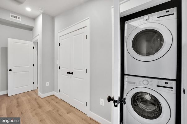 Interior, Recessed Lighting, Utility Closets, Washer, Wood Texture Flooring