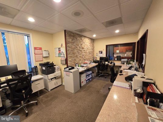 Home Office, Interior, Recessed Lighting, Stone Walls