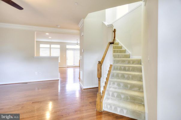 Interior, Pendant Lights, Recessed Lighting, Wood Texture Flooring