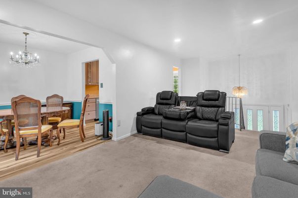 Dining room, Interior, Living room, Pendant Lights, Recessed Lighting