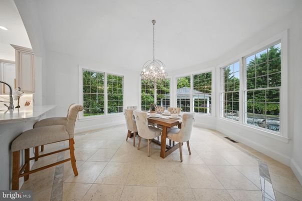 Chandelier, Dining room, Interior, Recessed Lighting