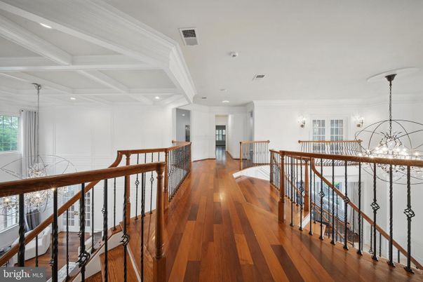 Chandelier, Interior, Recessed Lighting, Wood Texture Flooring