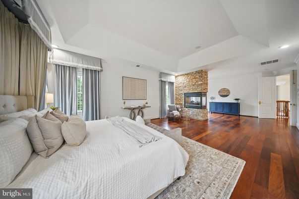 Bedroom, Fireplace, Interior, Recessed Lighting, Wood Texture Flooring